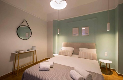 Plaka Apartment | Apollonos Studio/Amalia