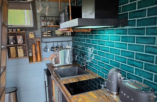Huon Valley Cabin | Appledore - Cabin in the Valley