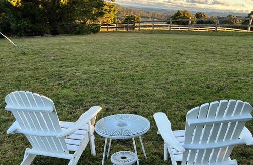 Robertson Cottage | Applegarth Cottage - Cozy Little Slice of Robertson w/Fascinating History