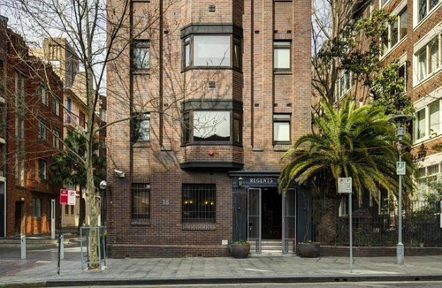 Kings Cross Apartment | Apt - Art Deco Studio A