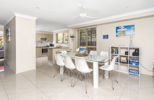 Nelson Bay House | Aqua Lagoon - Great Family Beach Getaway