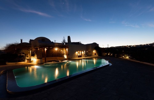 Karterados Villa | Aquaria Villa