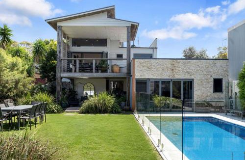 Werri Beach House | Araluen House Werri Beach Gerringong