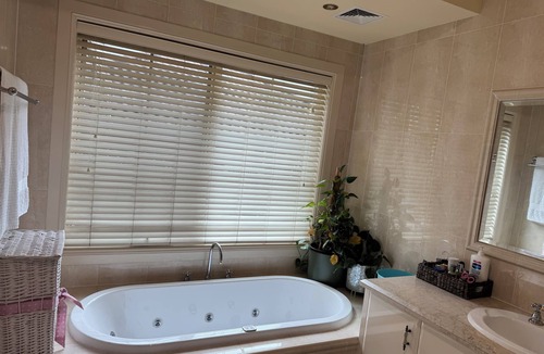 Beecroft Bed & Breakfast | Architect designed and lavishly furnished room with WIR, Spa and Shower