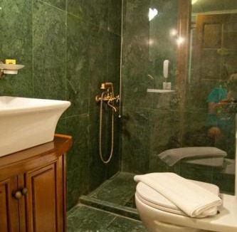 Leonidio Hotel | Archontiko Hatzipanayioti