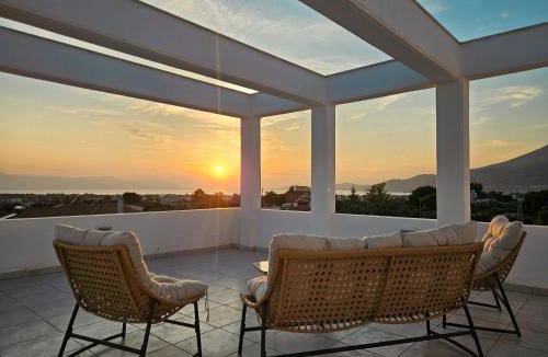 Loutraki Villa | Areti White Villas