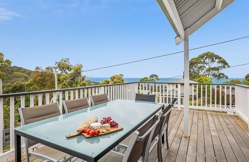 Lorne House | Argo - Family Fun, Table Tennis, Basketball, Air-Con, Unlimited WIFI!