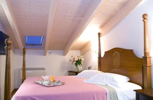 Gefira Mpania Hotel | Arhontiko Pepos
