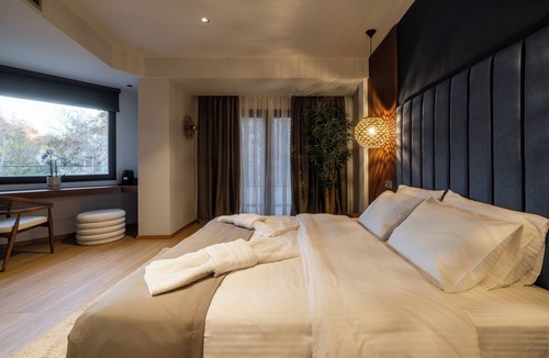 Drama Bed & Breakfast | Aria Stay