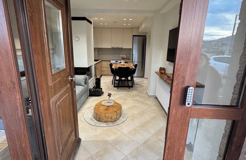 Distomo-Arachova-Antikyra Apartment | Armonia Suites Livadi Arachovas