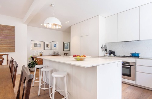 Armadale House | Armadale Elegance a beautiful home close to High Street