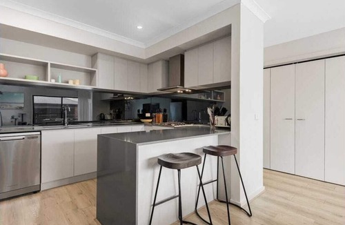 Armstrong Creek House | Armstrong Creek Abode