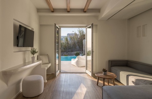 Mykonos Town Hotel | Arocaria