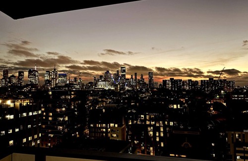 Collingwood Apartment | Art Deco - City View Nest