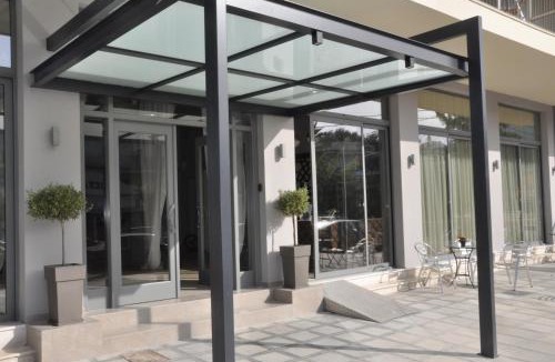 Tolo Hotel | Artemis