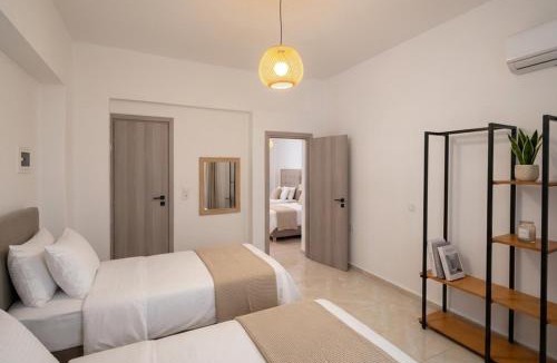 Kallithea Apartment | Artemis Studios - Pool and garden