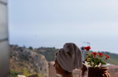 Vatheia Bed & Breakfast | Aspalathos guest rooms