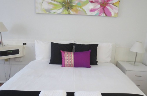 Aspley Hotel | Aspley Pioneer Motel