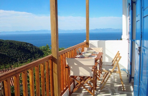 Alonnisos Old Town Apartment | Asteri Living