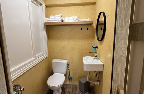 Omonia Apartment | Athens Host