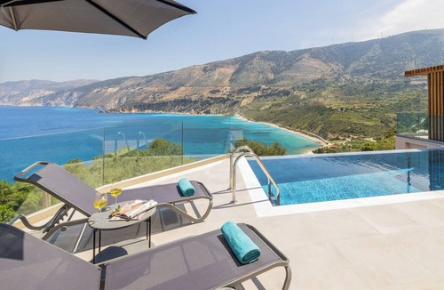 Argostoli Villa | Atheras Lassu Retreat