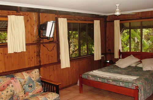 Atherton Hotel | Atherton Blue Gum B&B