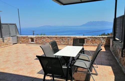 Melissopetra Apartment | Athina EcoFarm