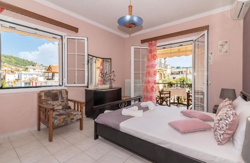 Zakynthos Town Apartment | Athina's Maisonette
