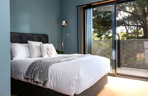 Daylesford House | House ∙ 3 bedrooms ∙ 6 guests