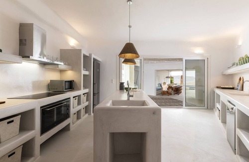 Mykonos Town Villa | Aura villa A story to tell