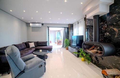 Agia Triada Apartment | AuraLux