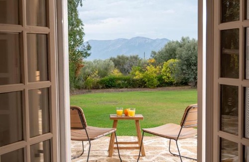 Chalcis House | Authentic Anixi Villa with Pool & Guest Suite