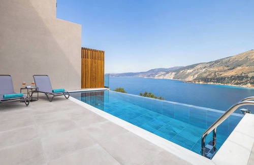 Argostoli Villa | Avithos Lassu Retreat