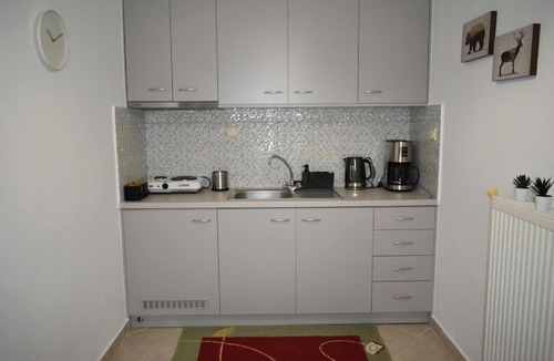 Trikala House | Avli Guesthouse