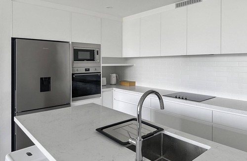 North Avoca Apartment | Avoca Coastal Retreat - holiday in the heart of Avoca Beach!