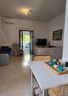 Haniotis House | Avra Corner