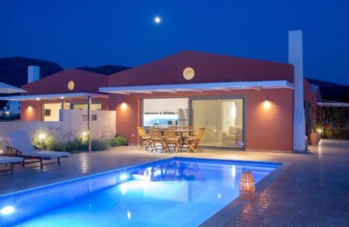 Kalamitsi Villa | Avraam Sunset Villas with Private Pools