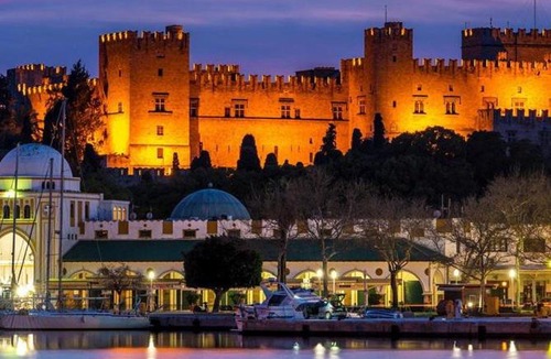 Petaloudes Apartment | AZURE SUITE Top Sea Views min Walk to Old Town Rhodes
