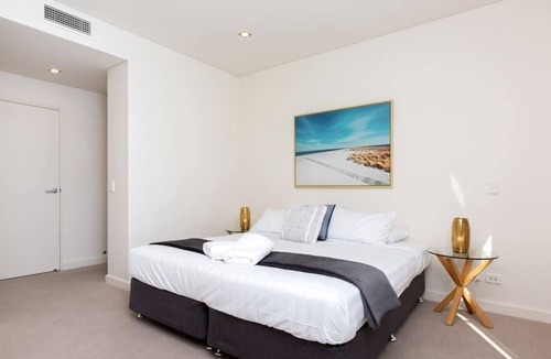 Turvey Park Apartment | B1/301 1 Flinders St · 4 Bedroom Luxury City Penthouse Apartment