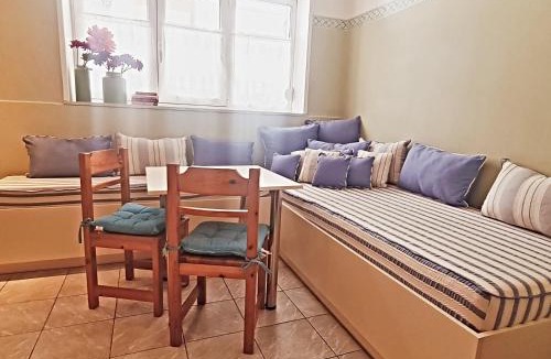 Plaka Apartment | Back to Tradition, by the Acropolis!