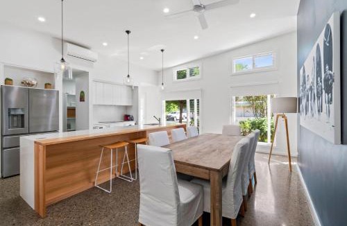 Tomakin House | Bada Bliss