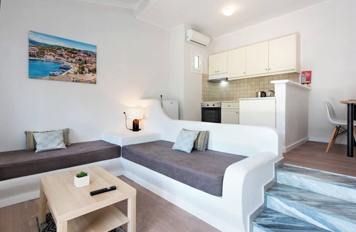 Kassiopi Apartment | Balaris Apartments