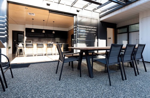 Launceston CBD House | Balfour Cottage WiFi & Parking