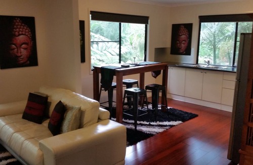 Eudlo Bed & Breakfast | Bali on the Sunshine Coast - Come and Feel the Difference!