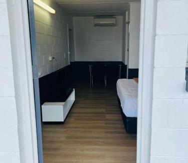 Ban Ban Springs Hotel | Ban Ban Springs Roadhouse and Motel