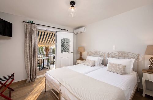 Lourdata House | Barefoot Contessa