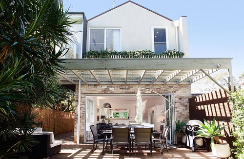 Randwick House | Barker's Charm - Randwick (IH) - Modern, spacious interior in a leafy suburb close to schools and shops.