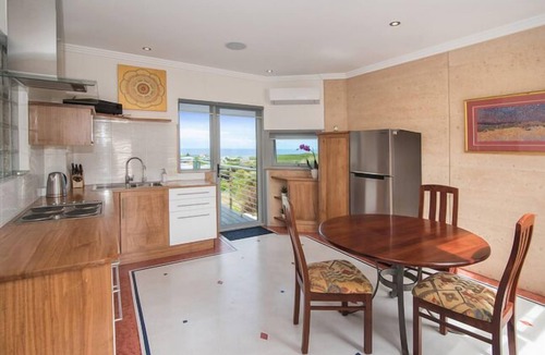 Gnarabup Apartment | BaudinHeights Ocean Views Apartment 1
