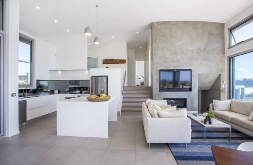 Bawley Point House | Bawley Point Beach Front - oceanfront luxury home