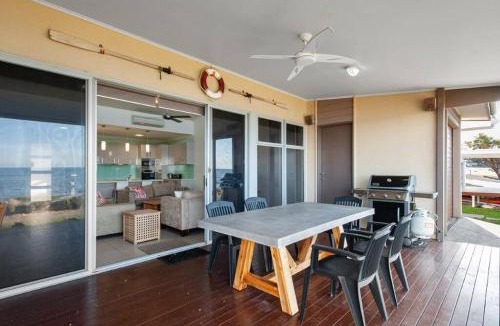 Para Wurlie House | Bay House
